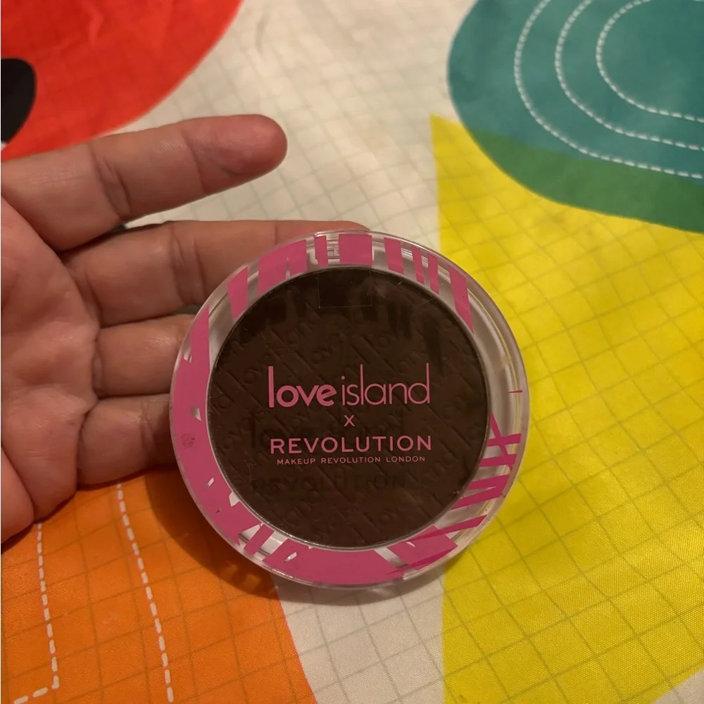 Revolution Mega Bronzer Sun-Kiss